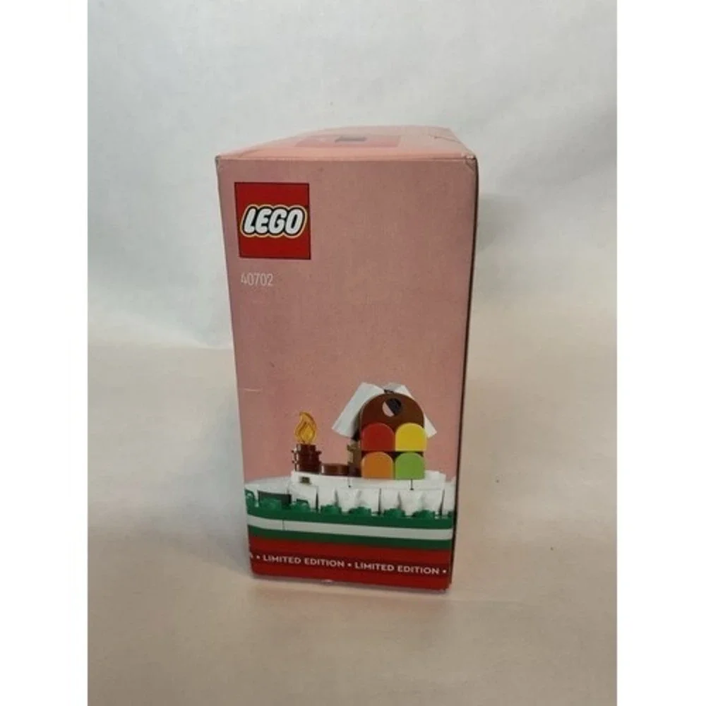 NWOT LEGO 8+ 40702 209PCS Christmas Picture Frame Limited Edition Holiday Set